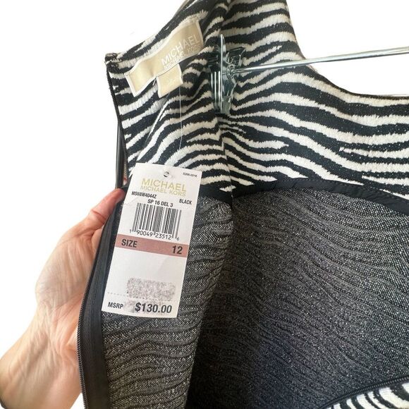 NWT  Michael Kors Sleeveless Sheath Midi Dress Black - White Size 12 - Picture 7 of 7